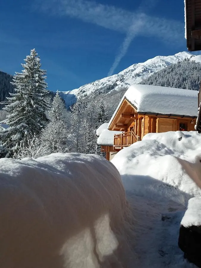 Chalet Villa Le Refuge des Marmottes à Arèches